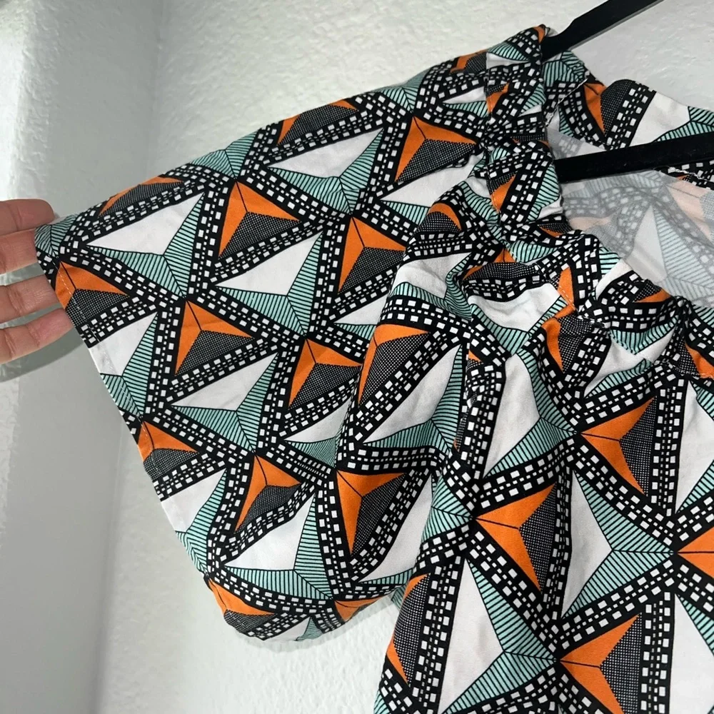 Eloquii Studio Printed Crop Multicolor Size 16 - Picture 5 of 11